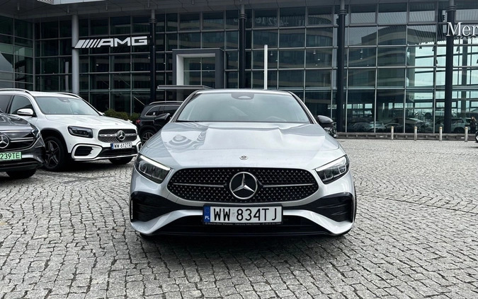 Mercedes-Benz Klasa A cena 194900 przebieg: 7412, rok produkcji 2023 z Daleszyce małe 46